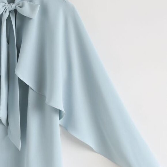 Harry Potter Beauxbatons Fleur Delacour Costume Blue Skirt and Blouse - Picture 7 of 9